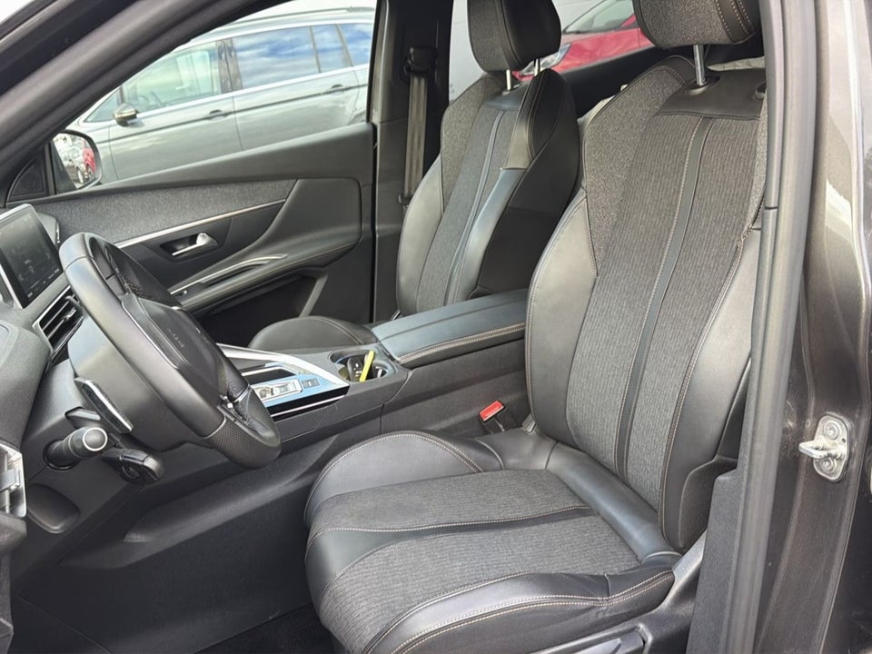 Peugeot 3008 1,2 PureTech 130 GT Line EAT8 5d