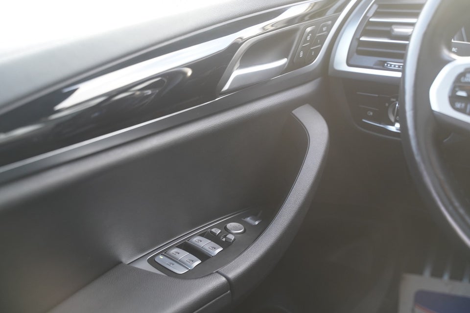 BMW iX3 Charged M-Sport 5d