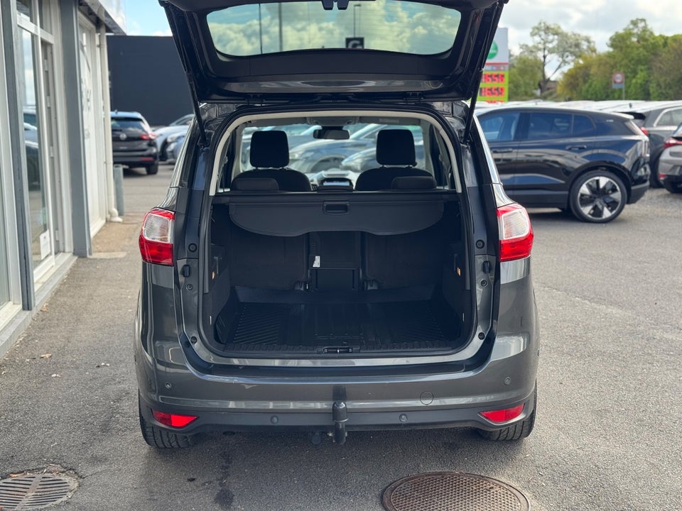 Ford Grand C-MAX 1,0 SCTi 125 Titanium 5d