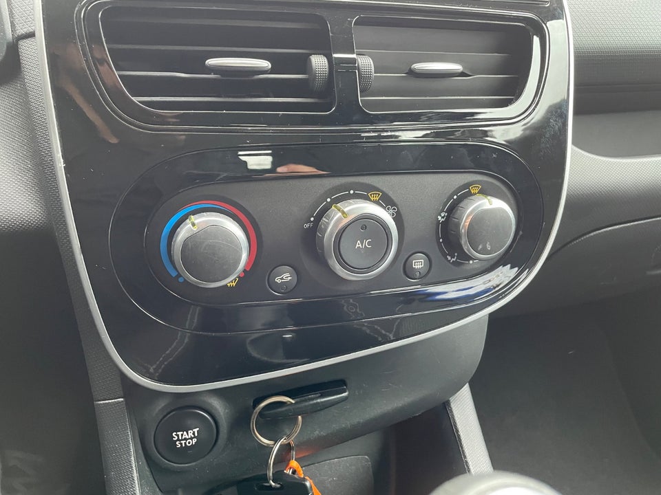 Renault Clio IV 1,5 dCi 75 Expression Sport Tourer 5d