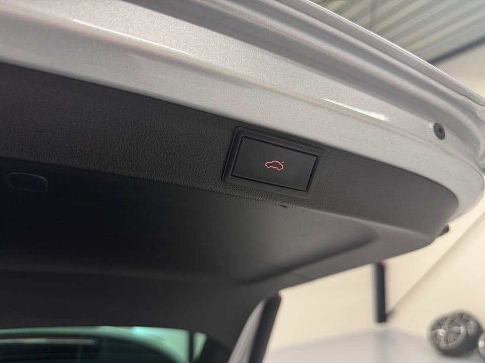 Skoda Octavia 2,0 TDi 150 Ambition Combi DSG 5d