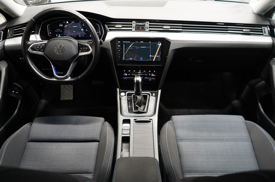 VW Passat 1,4 GTE High Variant DSG 5d