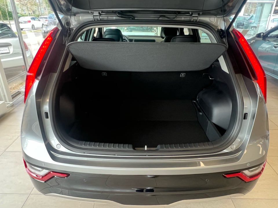 Kia Niro 64 EV Prestige 5d