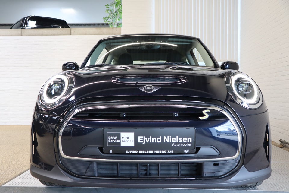 MINI Cooper SE Camden Edition 3d