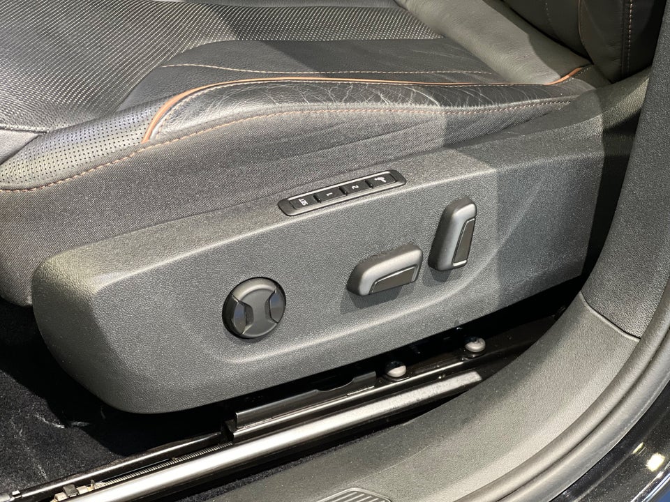 Skoda Enyaq 80 iV Suite 5d
