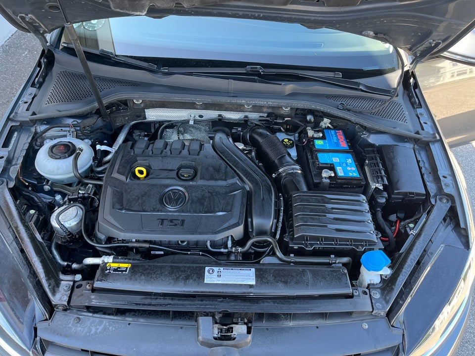 VW Golf VII 1,5 TSi 150 Comfortline Connect Variant DSG 5d