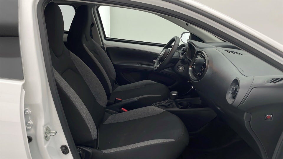 Toyota Aygo X 1,0 Active s-CVT 5d