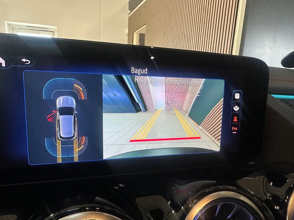 Mercedes EQA250+ AMG Line Advance Plus 5d