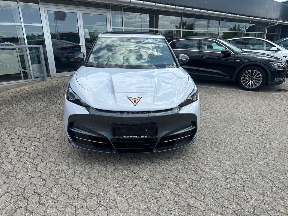 Cupra Tavascan 77 Adrenaline 5d