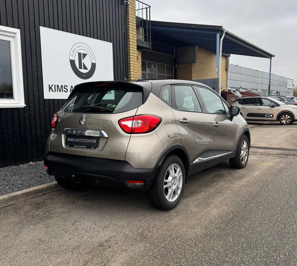 Renault Captur 0,9 TCe 90 Dynamique 5d