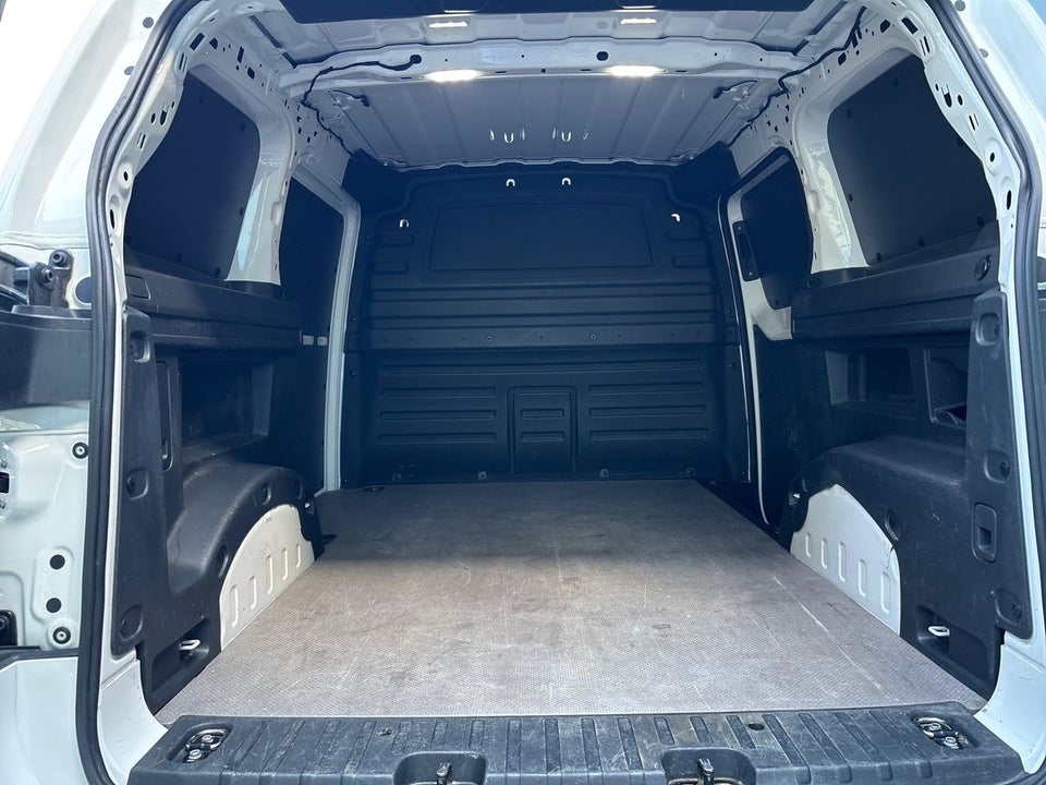VW ID. Buzz 77 Cargo