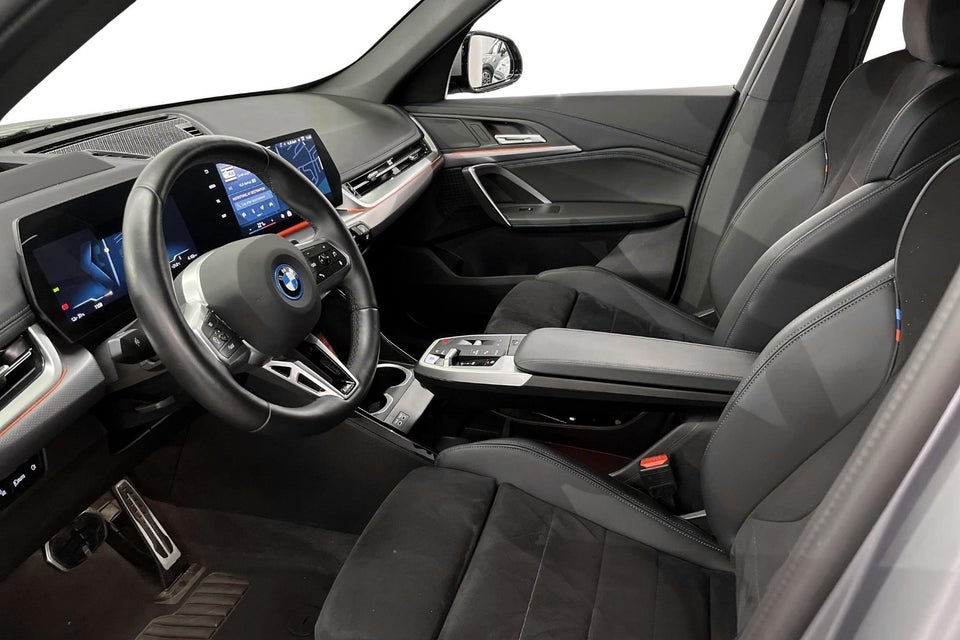 BMW iX1 eDrive20 M-Sport 5d