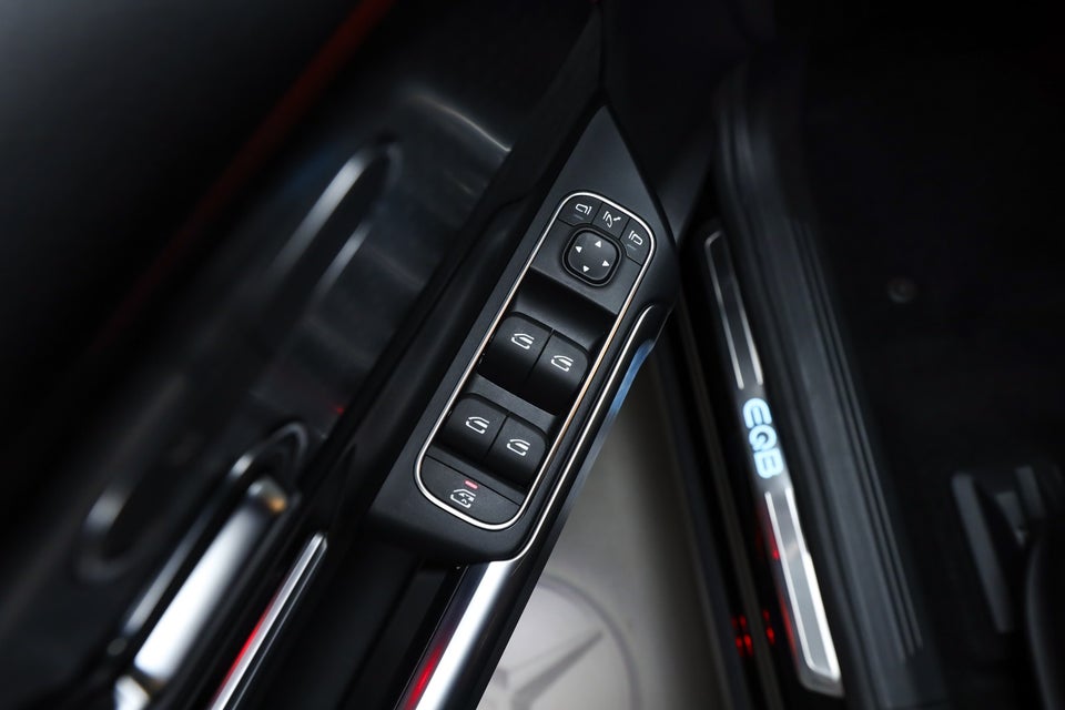 Mercedes EQB250+ AMG Premium 5d