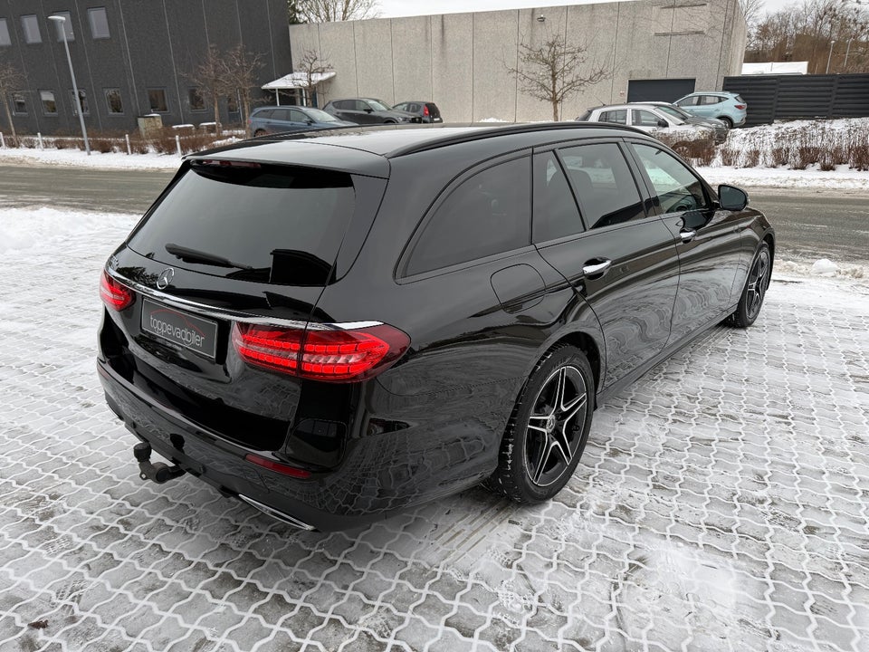 Mercedes E300 e 2,0 AMG Line stc. aut. 5d