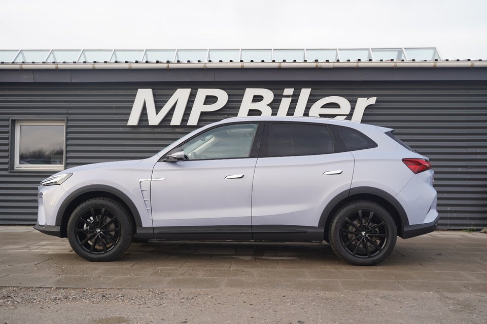 MG Marvel R Performance 5d