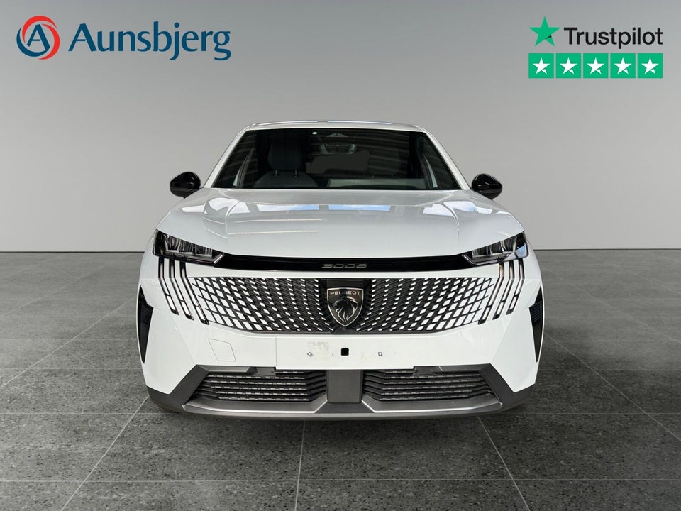 Peugeot e-3008 77 GT Pack 5d