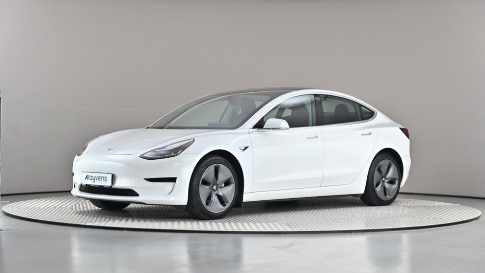 Tesla Model 3 Standard Range+ RWD 4d
