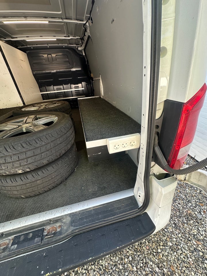 Mercedes Vito 119 2,0 CDi Kassevogn aut. XL RWD