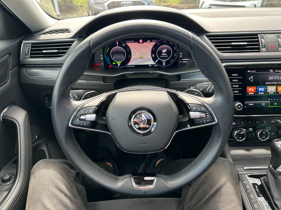 Skoda Superb 1,4 TSi iV Plus Combi DSG 5d