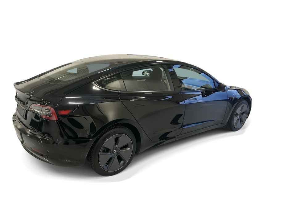 Tesla Model 3 RWD 4d