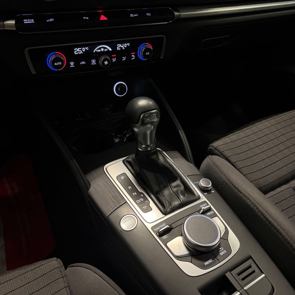 Audi A3 1,4 e-tron Sportback S-tr. 5d