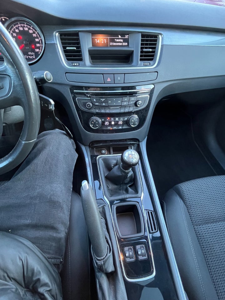 Peugeot 508 2,0 HDi 140 Active SW 5d