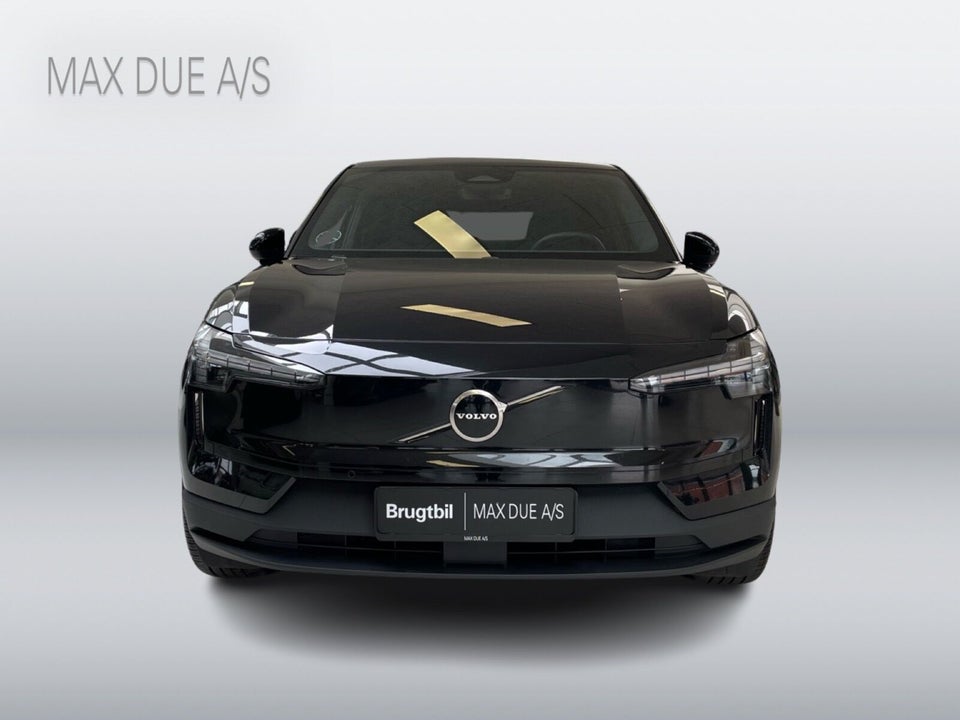 Volvo EX30 Extended Range Plus 5d