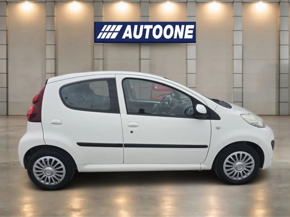 Peugeot 107 1,0 Active 5d