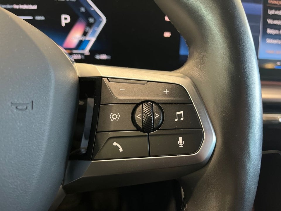 BMW iX1 xDrive30 Charged M-Sport 5d