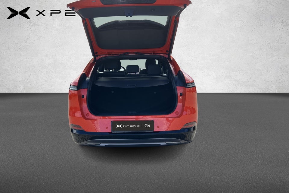 Xpeng G6 Performance 5d