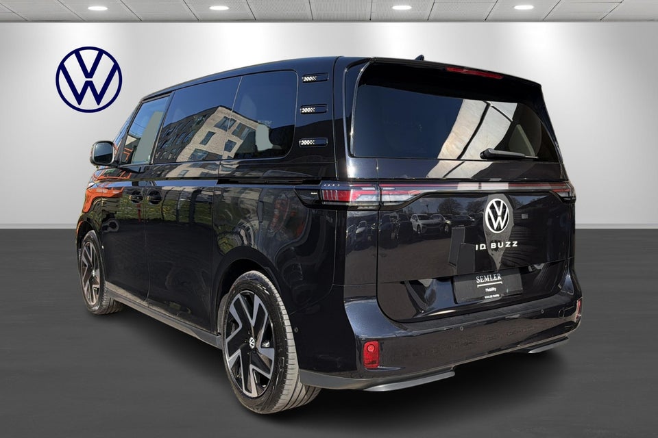 VW ID.Buzz 77 Style SWB 5d