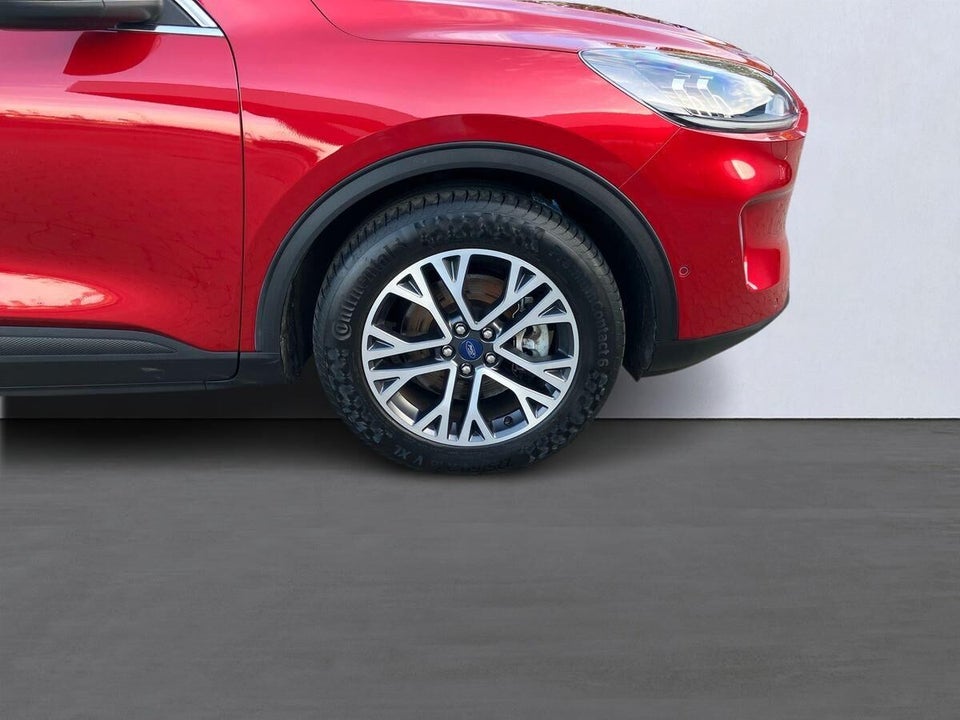 Ford Kuga 2,5 PHEV Titanium CVT 5d