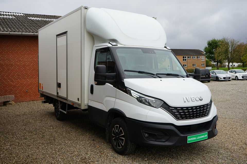 Iveco Daily 2,3 35S16 Alukasse m/lift AG8 2d