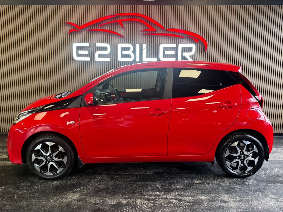 Toyota Aygo 1,0 VVT-i x-press 5d