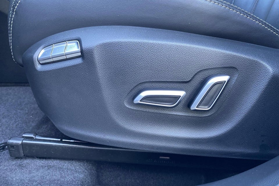 MG Marvel R Performance 5d