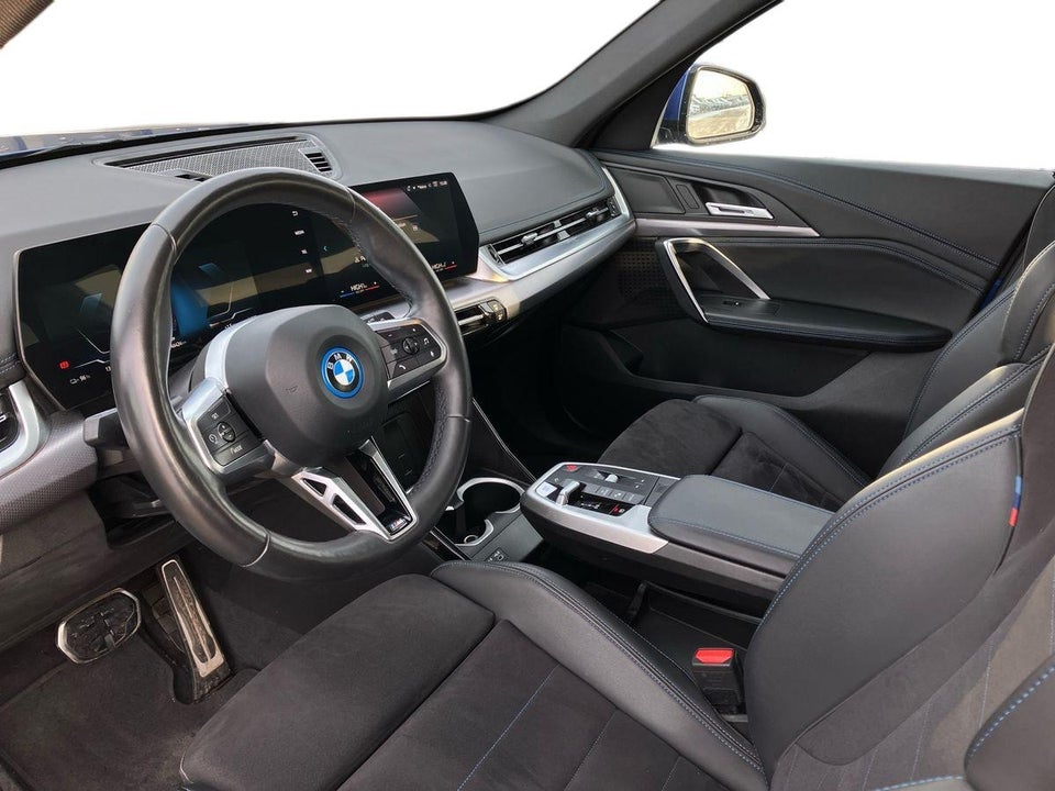 BMW iX1 eDrive20 M-Sport 5d