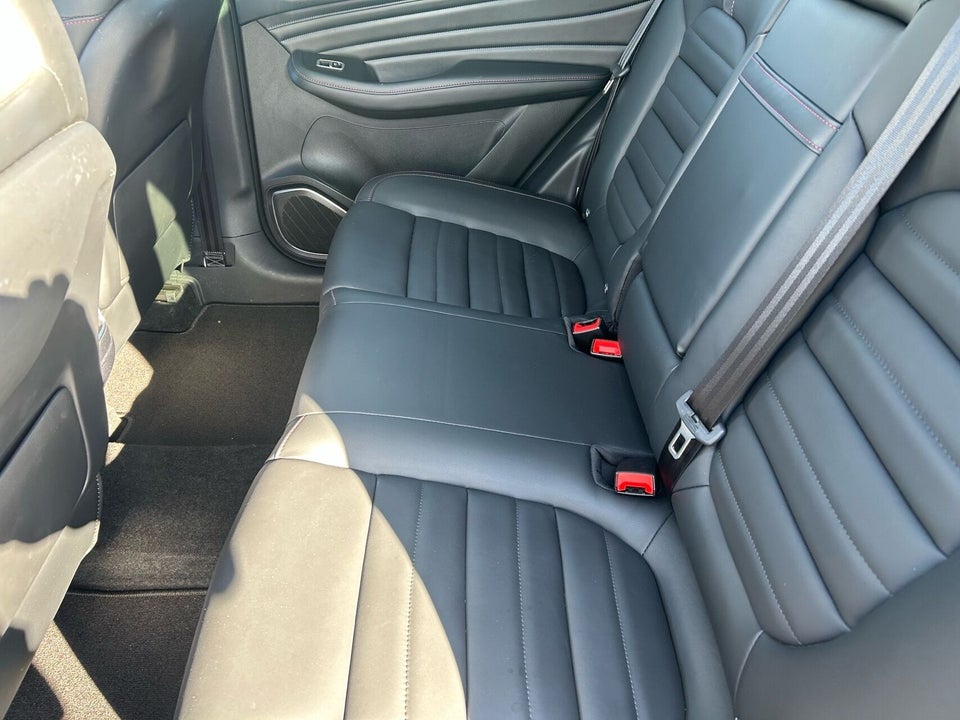 MG EHS 1,5 PHEV Luxury 5d