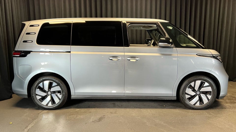 VW ID.Buzz 77 Pro SWB 5d