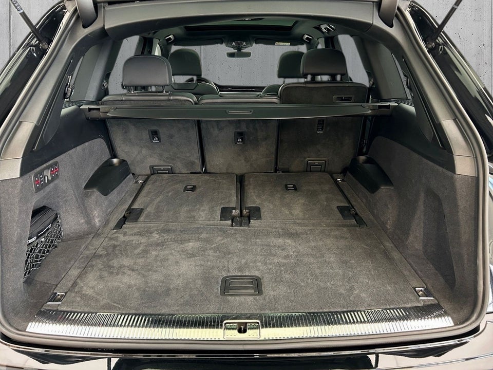 Audi SQ7 4,0 TFSi quattro Tiptr. 7prs 5d