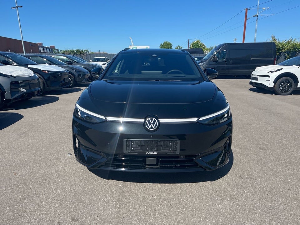 VW ID.7 86 Style S Tourer 5d