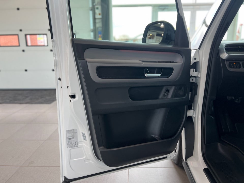 VW ID.Buzz 77 Pro SWB 5d