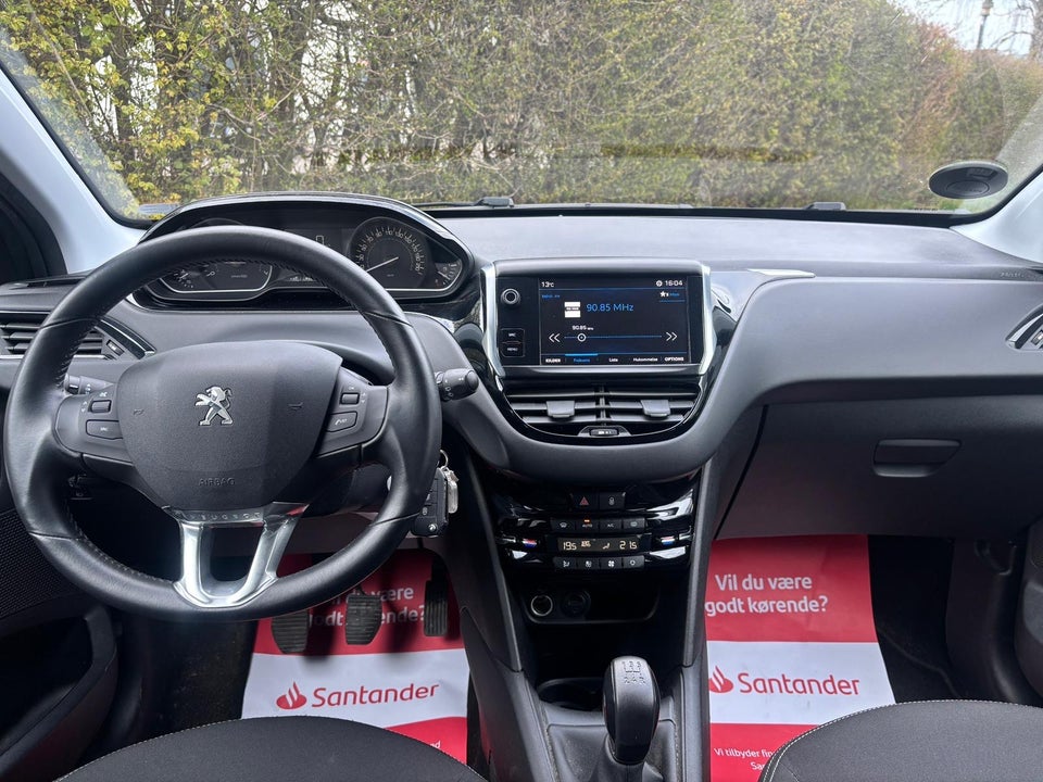 Peugeot 208 1,2 VTi 82 Allure 5d