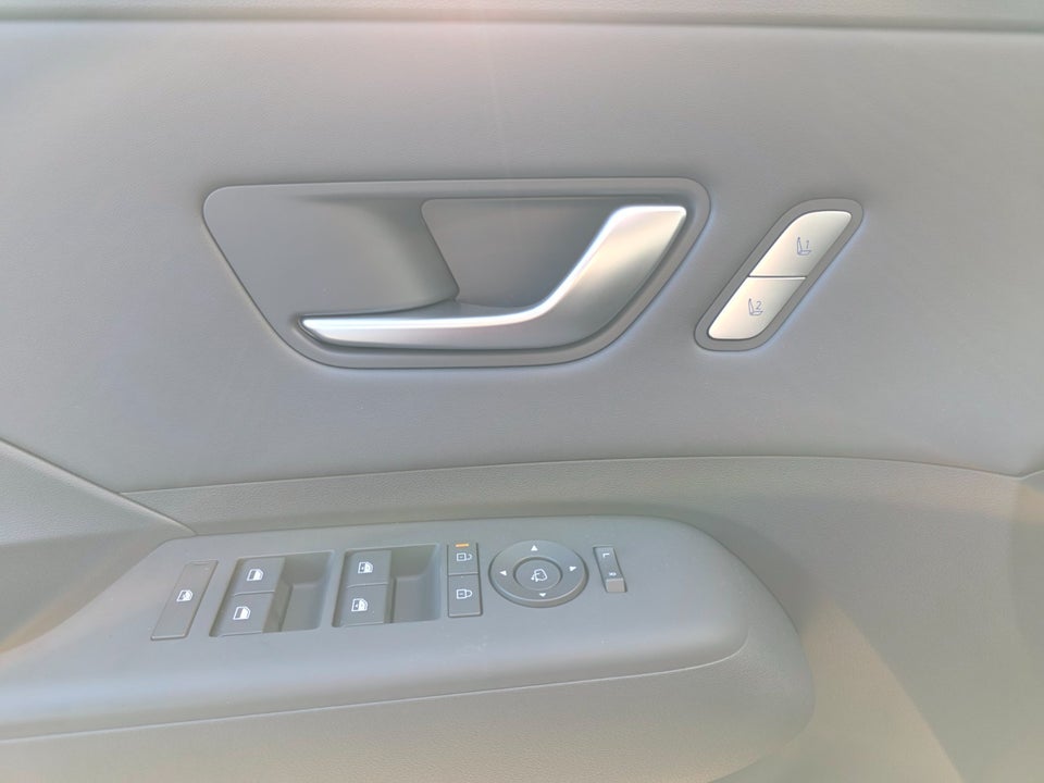 Hyundai Kona 65 EV Ultimate 5d