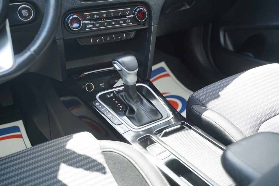 Kia Ceed 1,6 PHEV Prestige SW DCT 5d