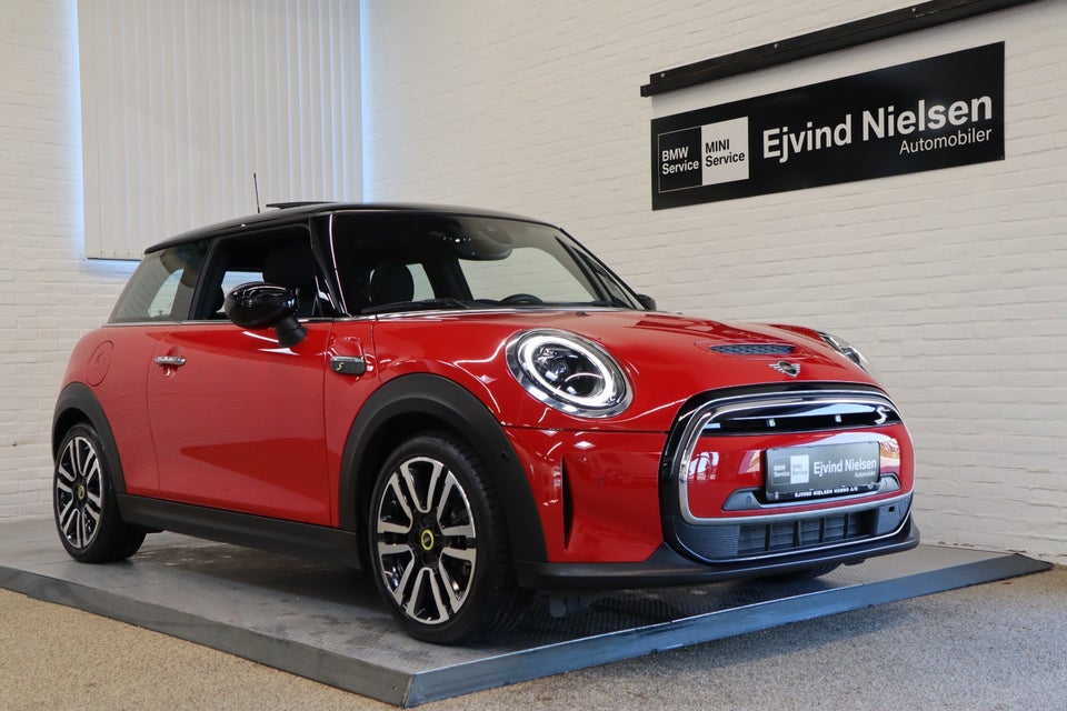 MINI Cooper SE Edition Premium Plus 3d