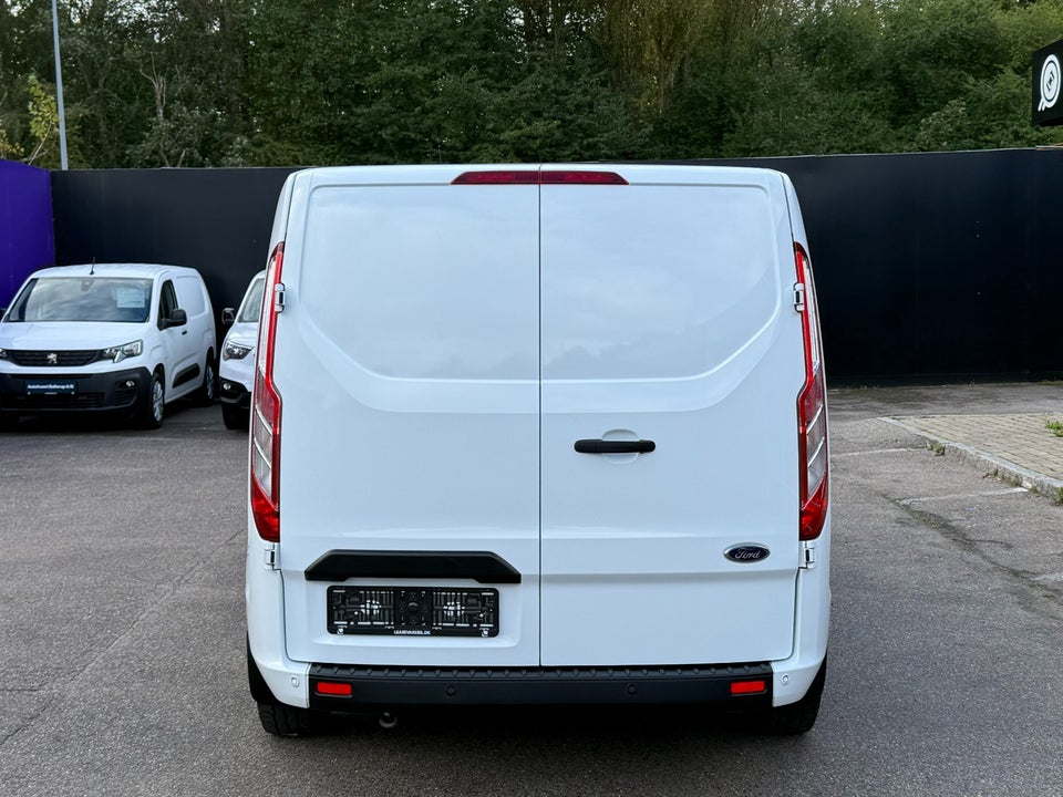 Ford Transit Custom 300L 2,0 TDCi 130 Active aut.