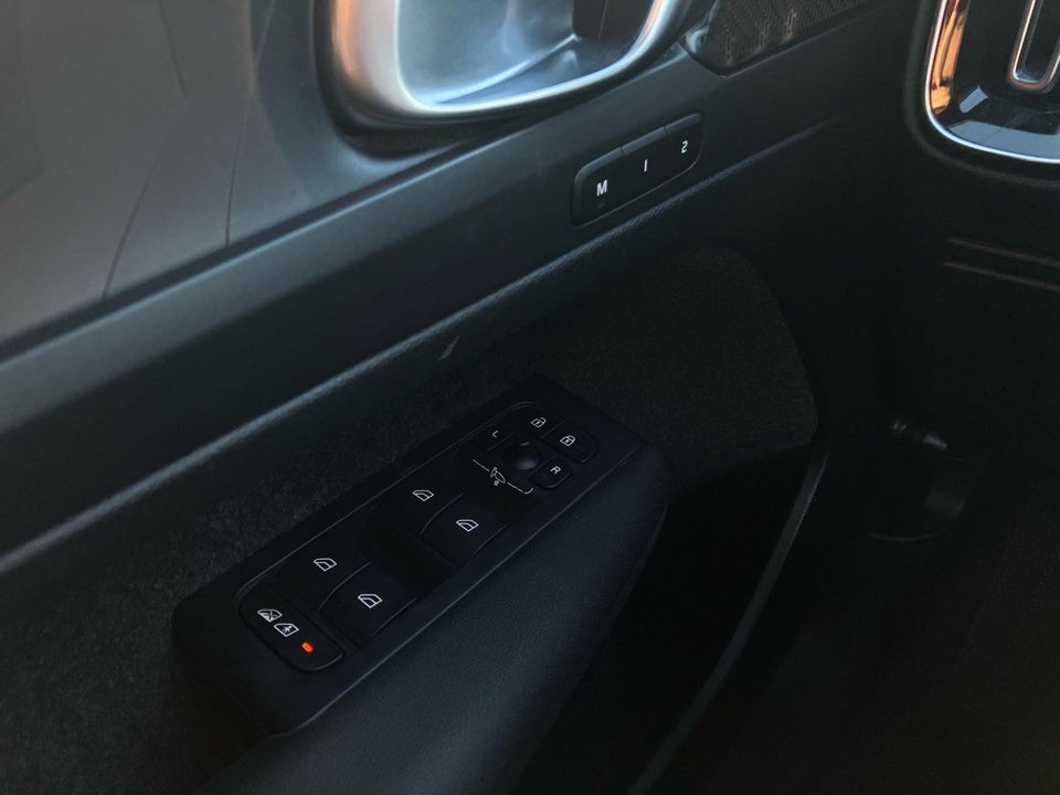 Volvo XC40 P6 ReCharge Ultimate 5d