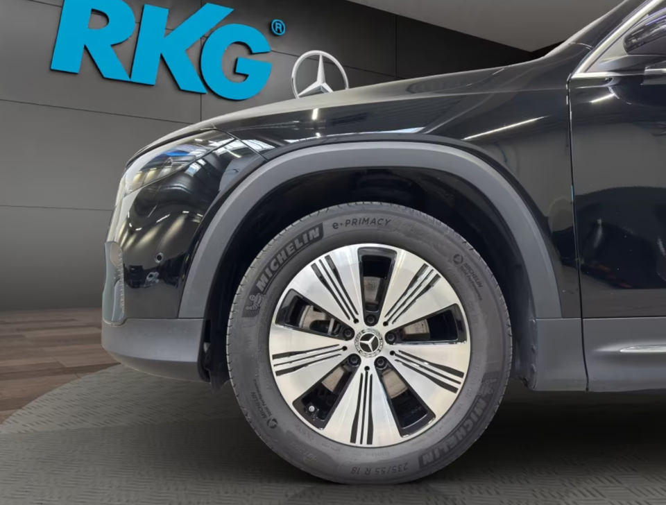 Mercedes EQB250+ Progressive 5d