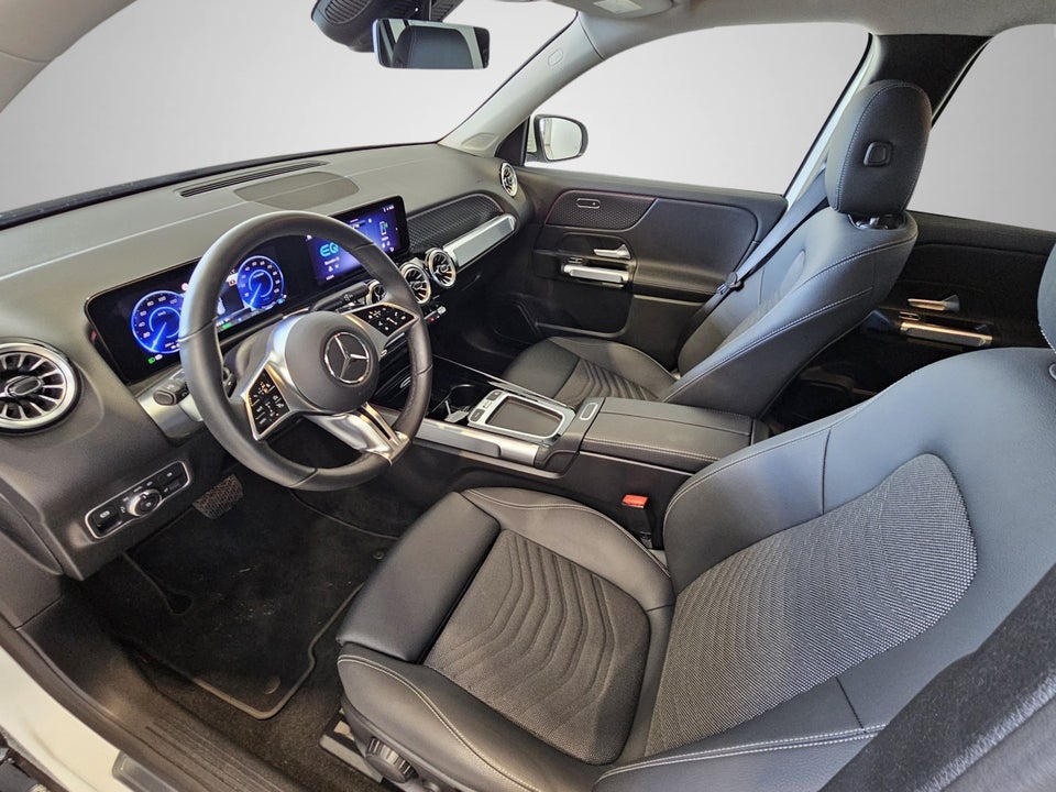 Mercedes EQB300 Progressive Advance 4Matic 5d