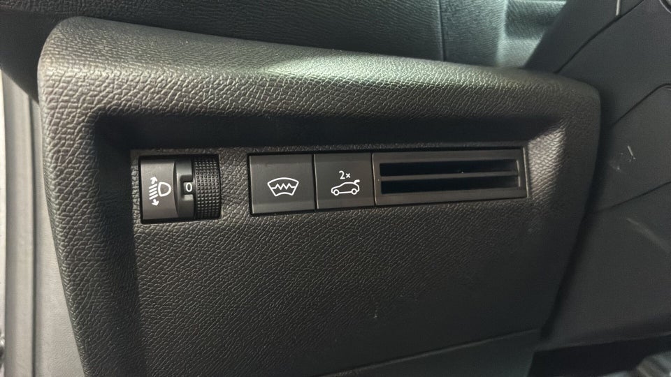 Citroën ë-C4 X 50 Concorde Premiere Pack 4d